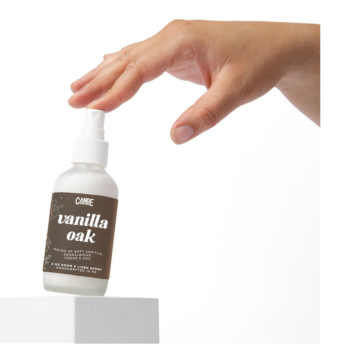 Vanilla Oak 4 oz Room & Linen Spray